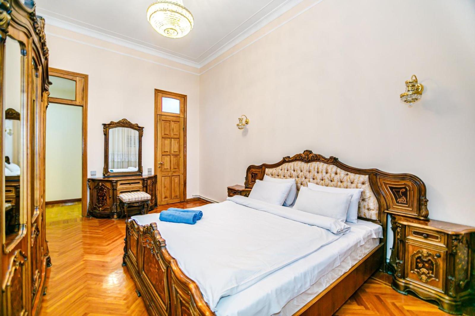 Targovi 2 Room Lux Home Otto Baku Extérieur photo
